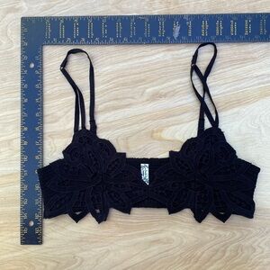 NWOT Free People Intimately Black Bralette Top size Medium
